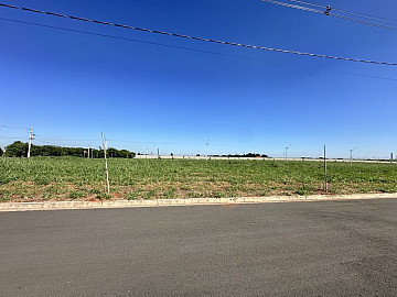 Terreno em Condom�nio � Venda